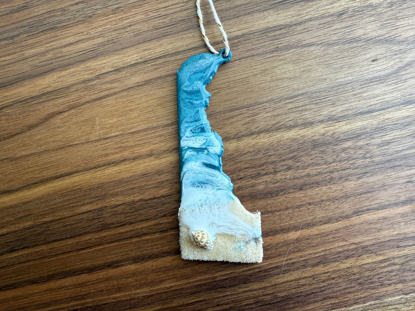 Delaware Beach Ornament Rehoboth Dewey Bethany Coastal Christmas Keepsake – Thoughtful Gift for Beach Lovers, New Homeowners, and Delaware Natives