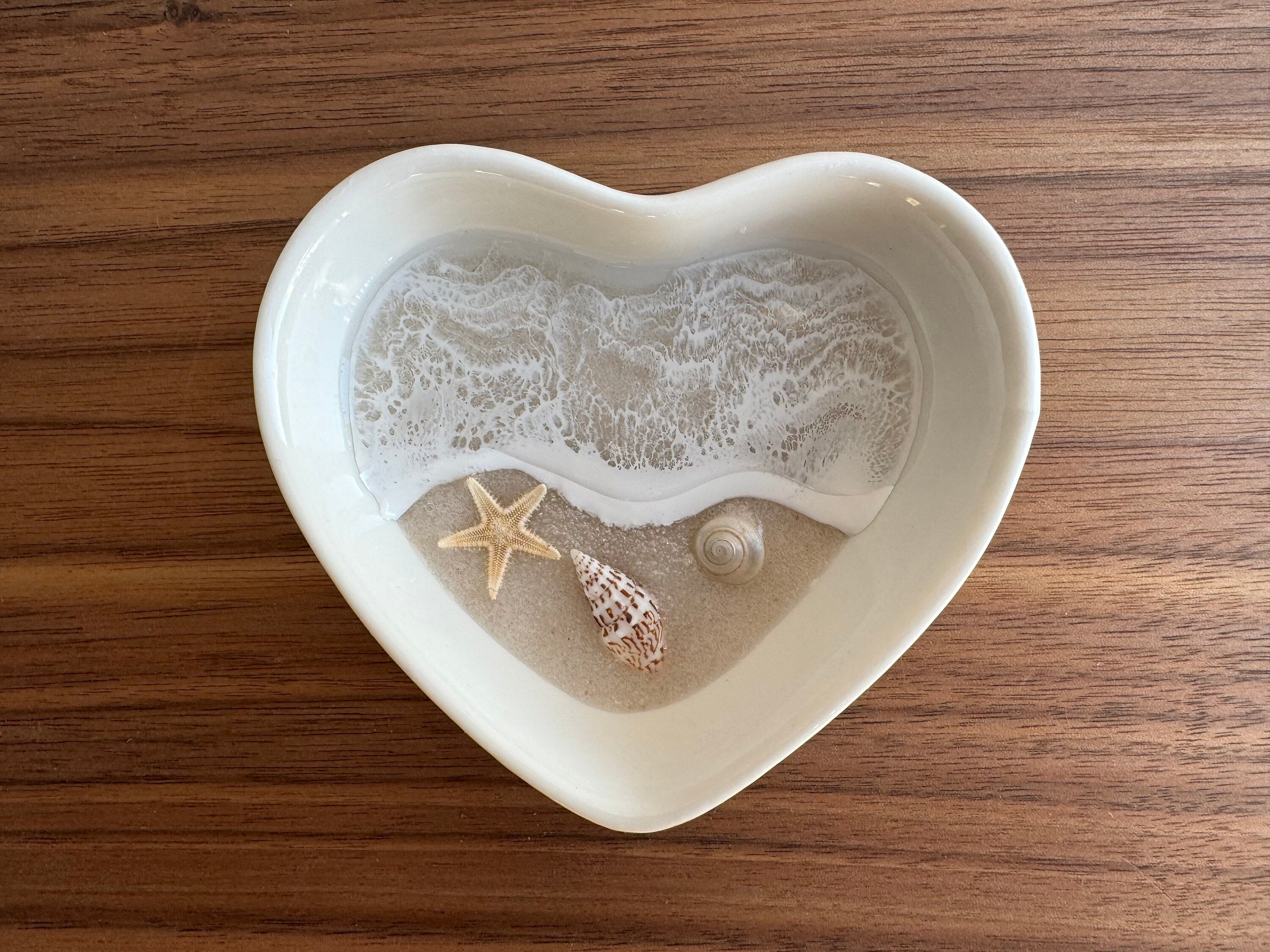 Heart ring dish, Hand carved, hand selling painted, heart, jewelry dish, vanity, bathroom dish.